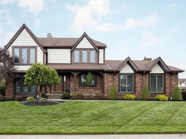 68 Larsen Ln, Buffalo, NY 14224