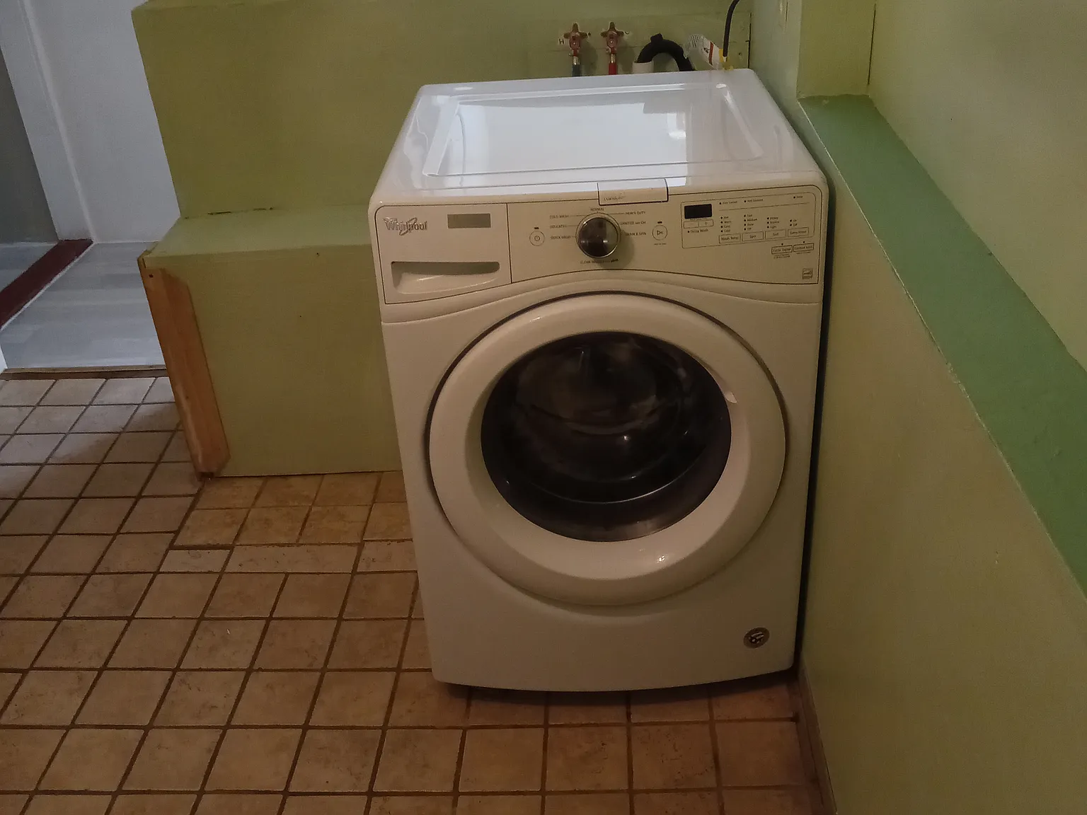 4 bed, 1800 sqft, $3,600 — Photo 4