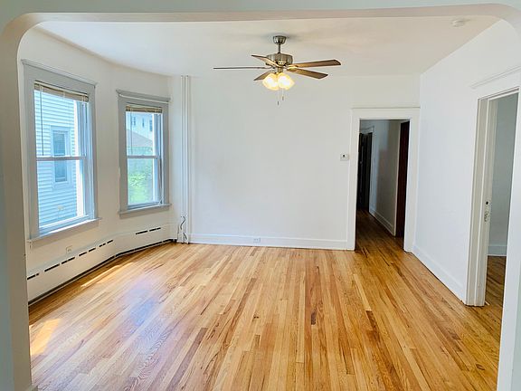4th image of 122 Winthrop Ave Floor 1