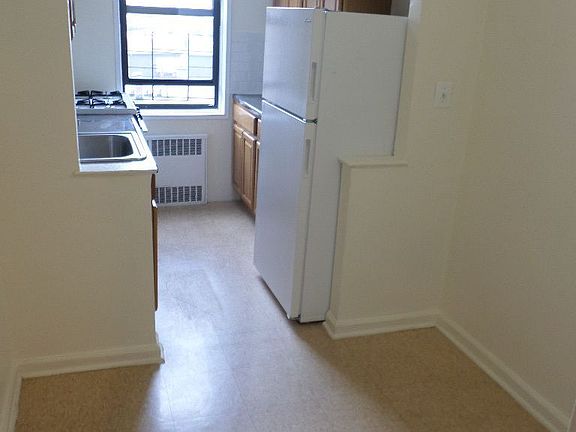 5th image of 8710 37th Ave APT 300