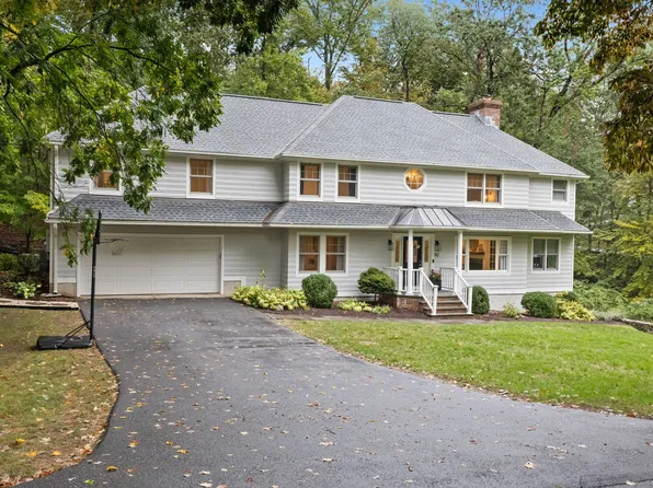 162 Wellington Drive, Stamford, CT 06903