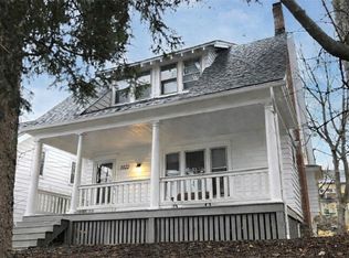 1022 Westcott St, Syracuse, NY 13210