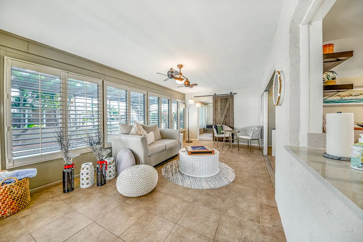 3 bed, 2.0 bath, 1593 sqft, $4,845 — Photo 3