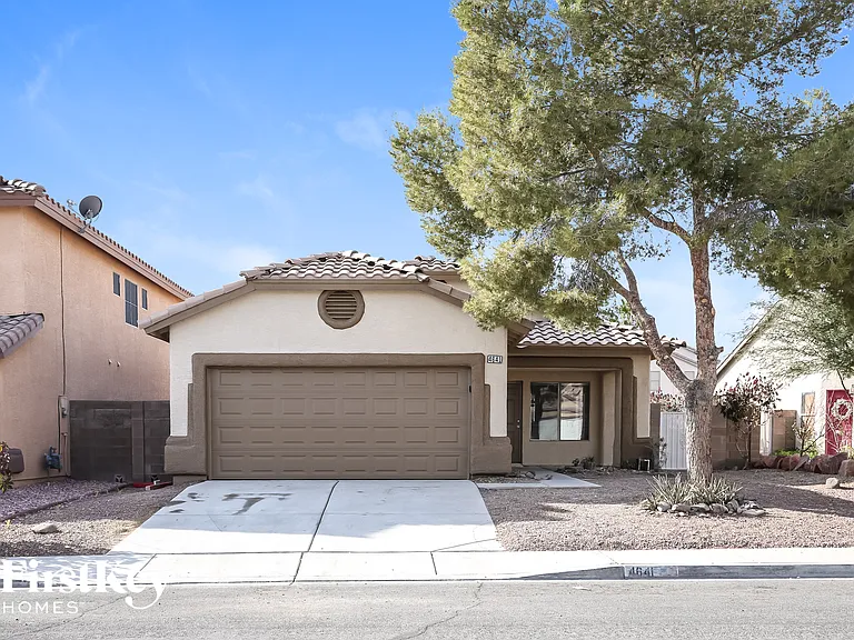 4641 Possum Berry Ln — Photo 2