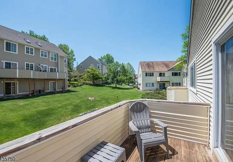 127 Falcon Ridge Way N #127 — Photo 9