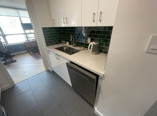 25 Maitland St UNIT 1204, Toronto, ON M4Y2W1