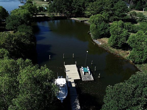Private Boat Basin
