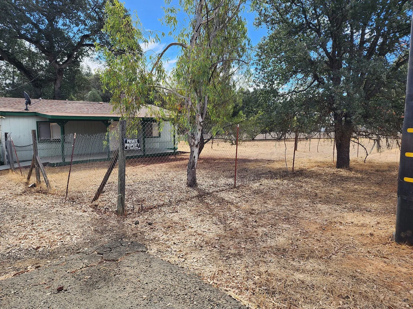 2 bed, 1.0 bath, 1200 sqft, $1,400 — Photo 1