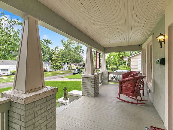 4th image of 5215 Palmer Ave