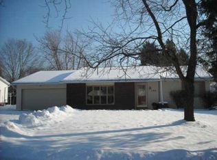 138 Vineyard Dr, Rochester, NY 14616