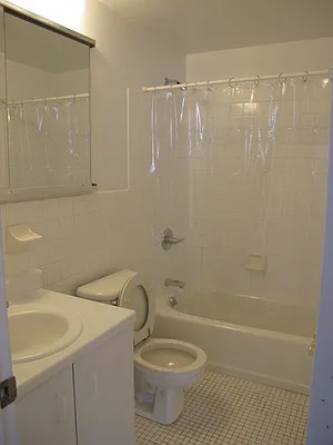Rented by 18 REALTY | media 18