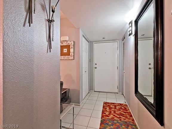 2nd image of 3930 S Swenson St #402