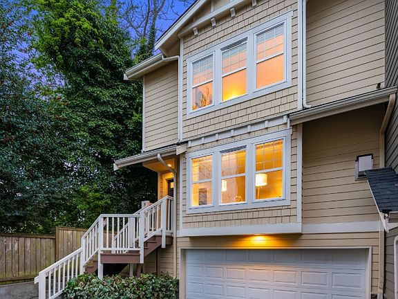 2nd image of 5509 26th Ave NE #B