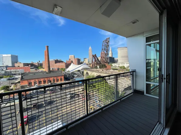 1237 Washington Ave APT 906, Cleveland, OH 44113