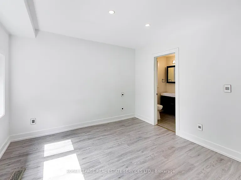 514 Windermere Ave — Photo 16