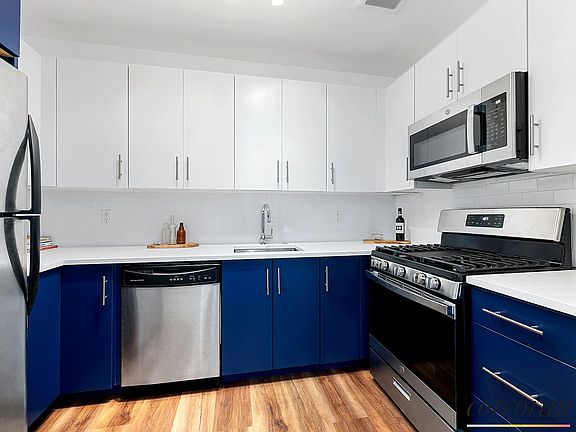 4th image of 59 Hawthorne St APT 1C