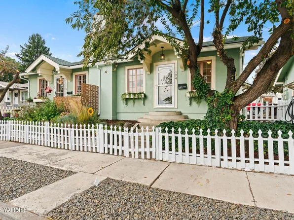 124 N 18th Ave #124 & 122, Yakima, WA 98902