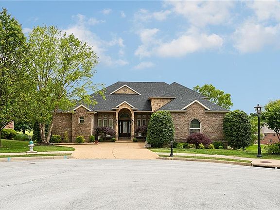 3rd image of 5230 S Waterford Place Ct