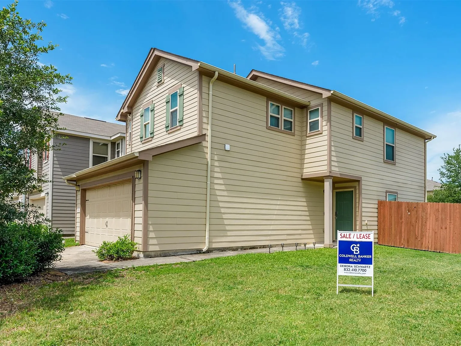 3 bed, 2.5 bath, 1658 sqft, $1,800 — Photo 2
