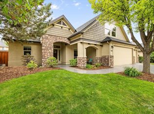 705 E San Pedro St, Meridian, ID 83642