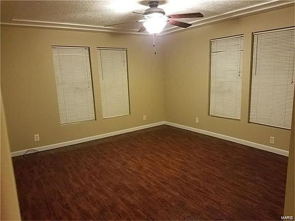4th image of 8856 Voyles Ln