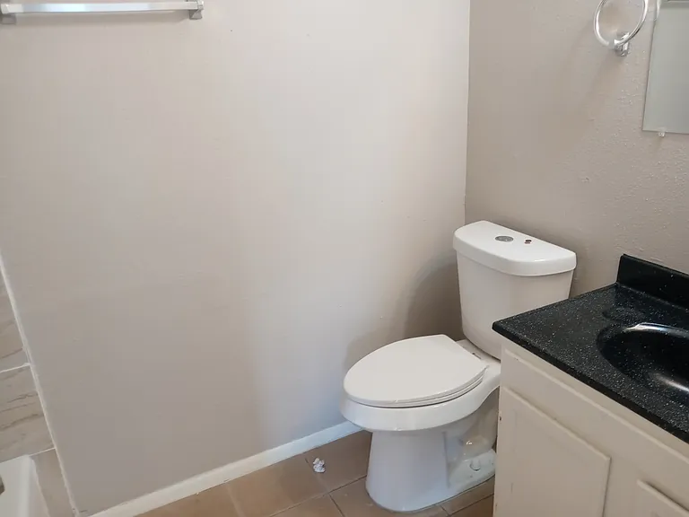 4243 Dexired Dr — Photo 7