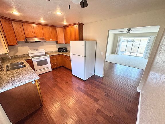 2nd image of 266 Pamela Dr APT 11
