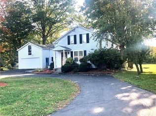348 Chestnut St, Fredonia, NY