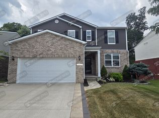 8151 Quincy Dr, Westland, MI 48185