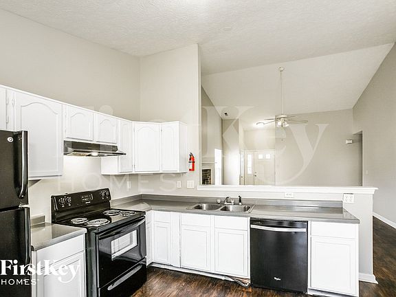 5th image of 5617 Prince Woods Cir