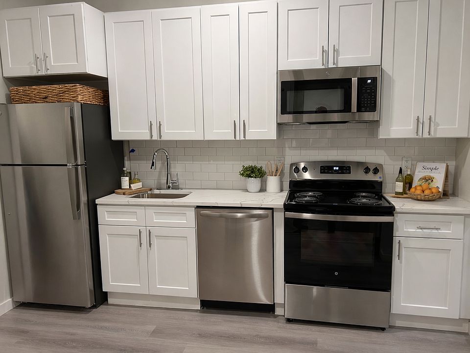 2nd image of 519 State St #2B