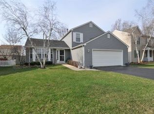 3027 Middlebury Ct E, Aurora, IL 60504