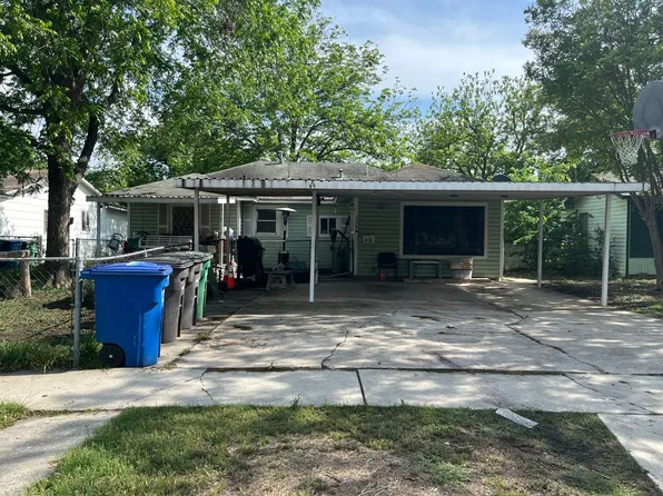 138 E Ackard Pl, San Antonio, TX 78221