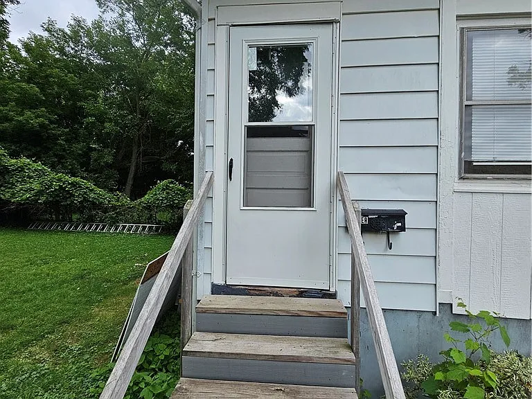19 Perrine St — Photo 3