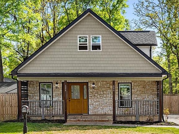 3rd image of 609 Unity St