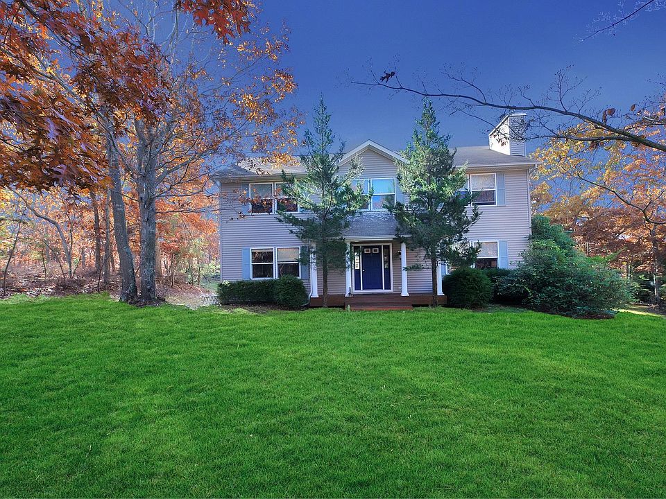 1st image of 6 Red Creek Cir