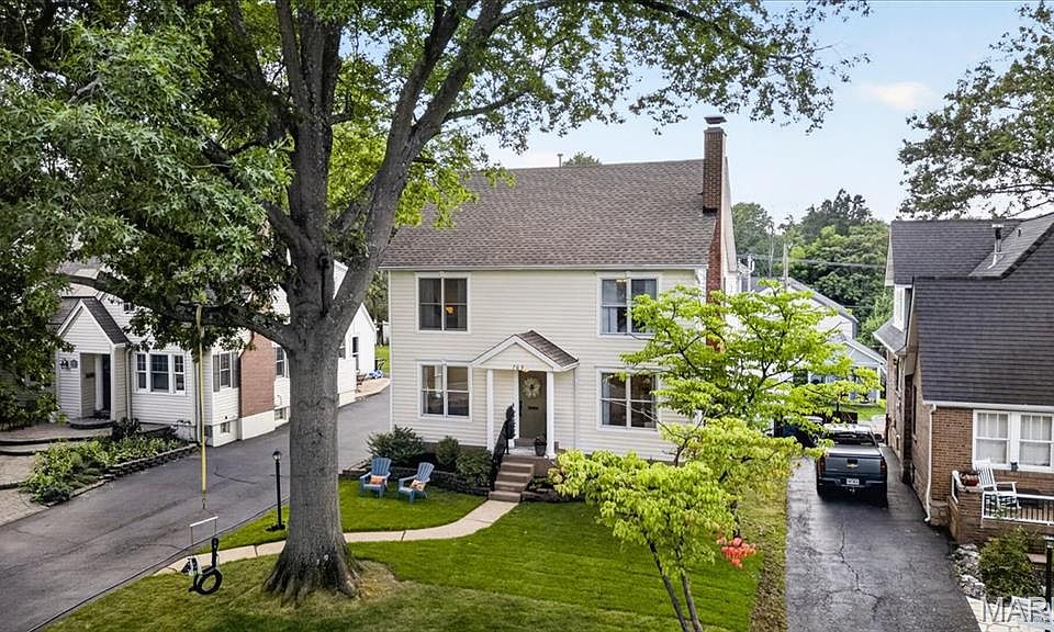 1st image of 705 Edwin Ave