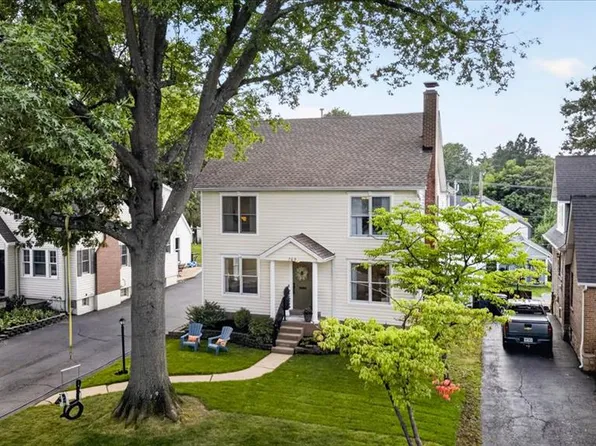 705 Edwin Ave, Saint Louis, MO 63122