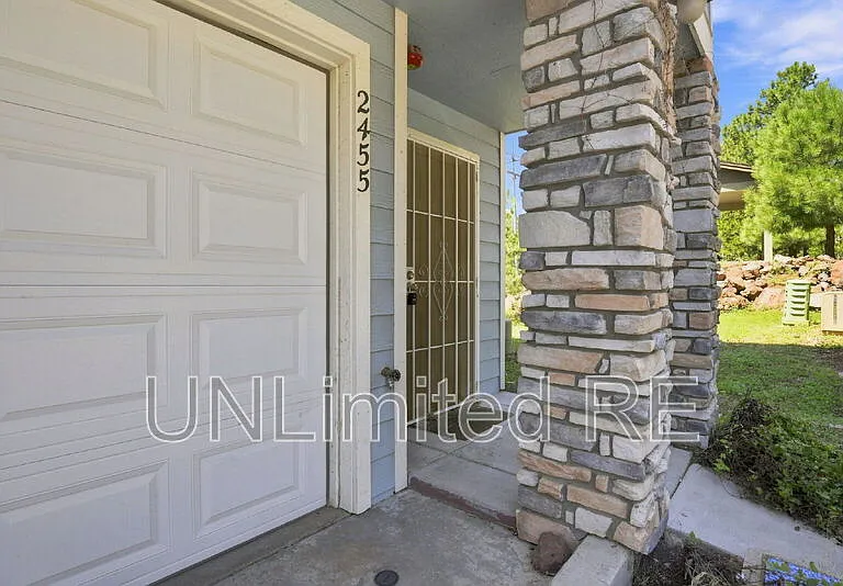 2455 W Silverton Dr — Photo 31