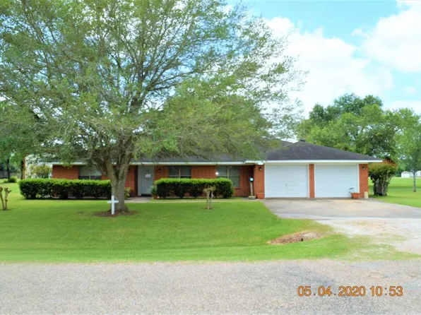 330 Jane St, Wharton, TX 77488
