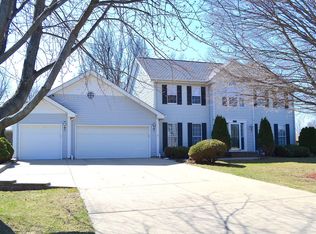 314 Skylark Dr, Bloomingdale, IL 60108