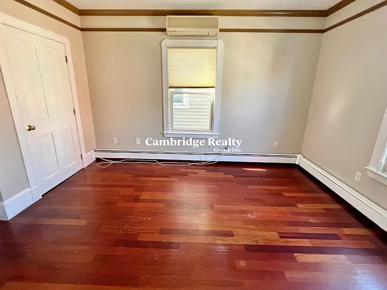 32 Fairmont Ave #2T — Photo 9
