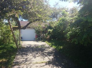 10722 4th Ave NW, Seattle, WA 98177