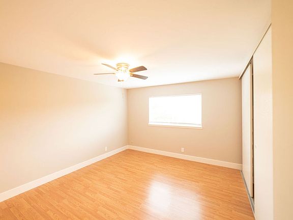 3rd image of 1331 Liberty St #10