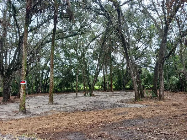 March Ln, Labelle, FL 33935