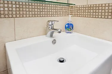 Rented by Eisenberg Exclusives