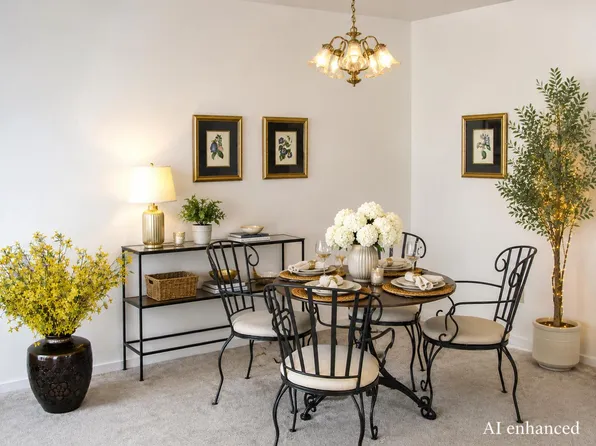 461 Dela Vina Ave APT 102, Monterey, CA 93940