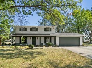 2919 Greenbriar Dr, Fort Wayne, IN 46804