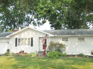 1225 5th St, Jesup, IA 50648