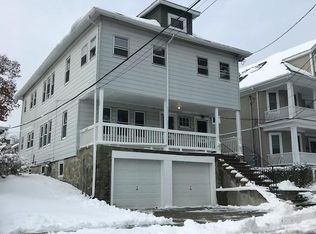17 Pheasant St, West Roxbury, MA 02132